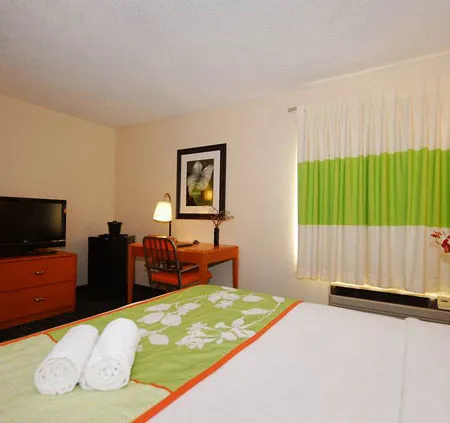 Comfort Inn - Dedham-Boston MetroWest Отели в г. Дедхэм