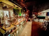 Floral Hotel · YunFu City King Royal Hotel 雲浮のホテル