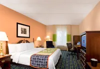 Fairfield Inn & Suites Atlanta Airport North Hotels in East Point