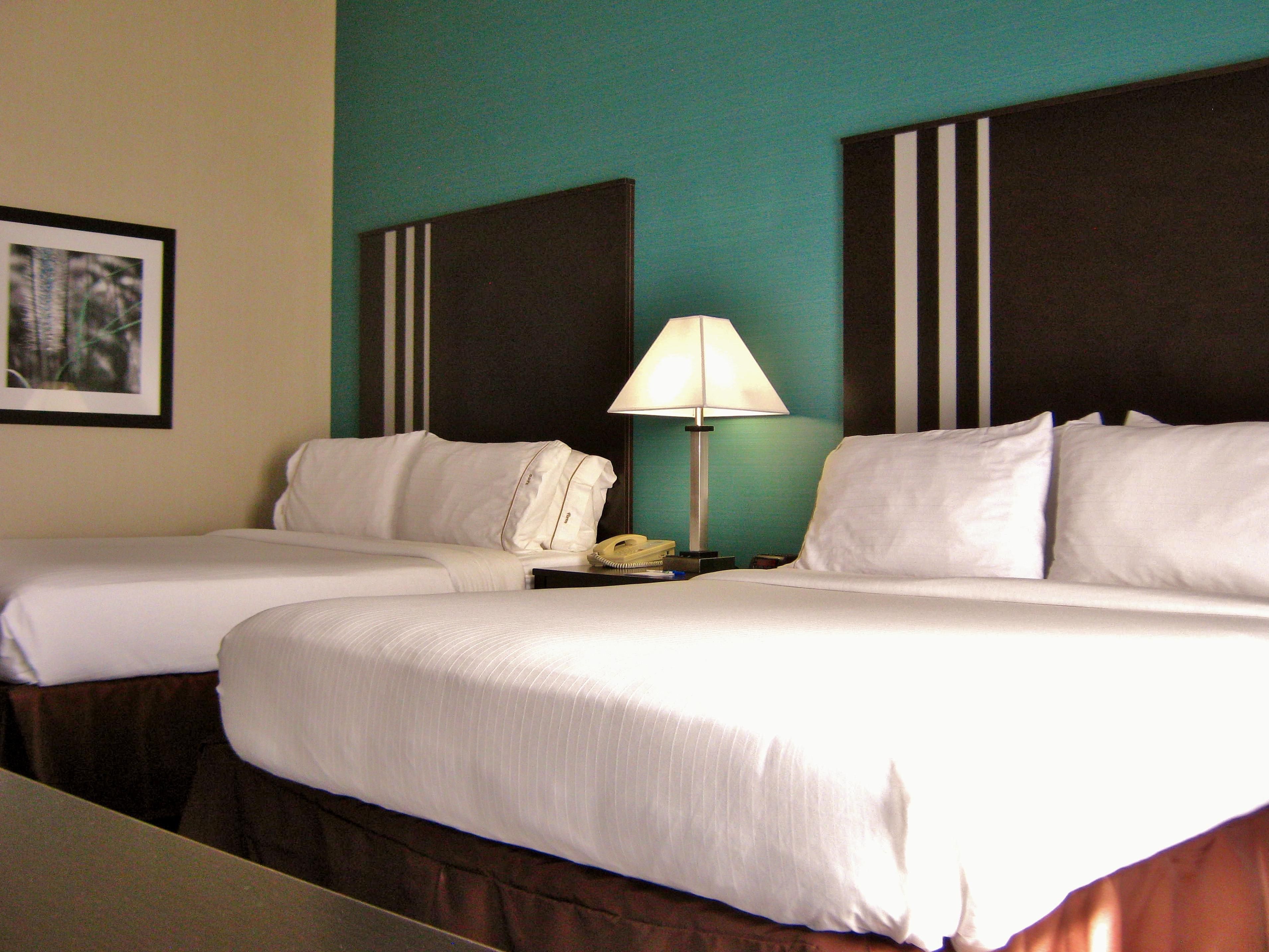 Holiday Inn Express & Suites North Lima, an Ihg Hotel