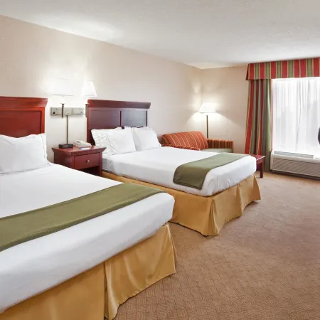 Holiday Inn Express WILMINGTON by IHG
