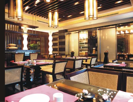 International Hotel Отели рядом с достопримечательностью «Langfang Polytechnic Institute (Xinyuan Road)»