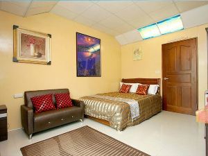 Leisure LB Homestay