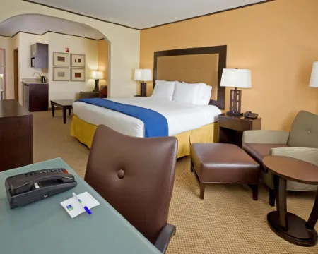 Holiday Inn Express & Suites ABSECON-ATLANTIC CITY AREA by IHG Hoteles en Absecon