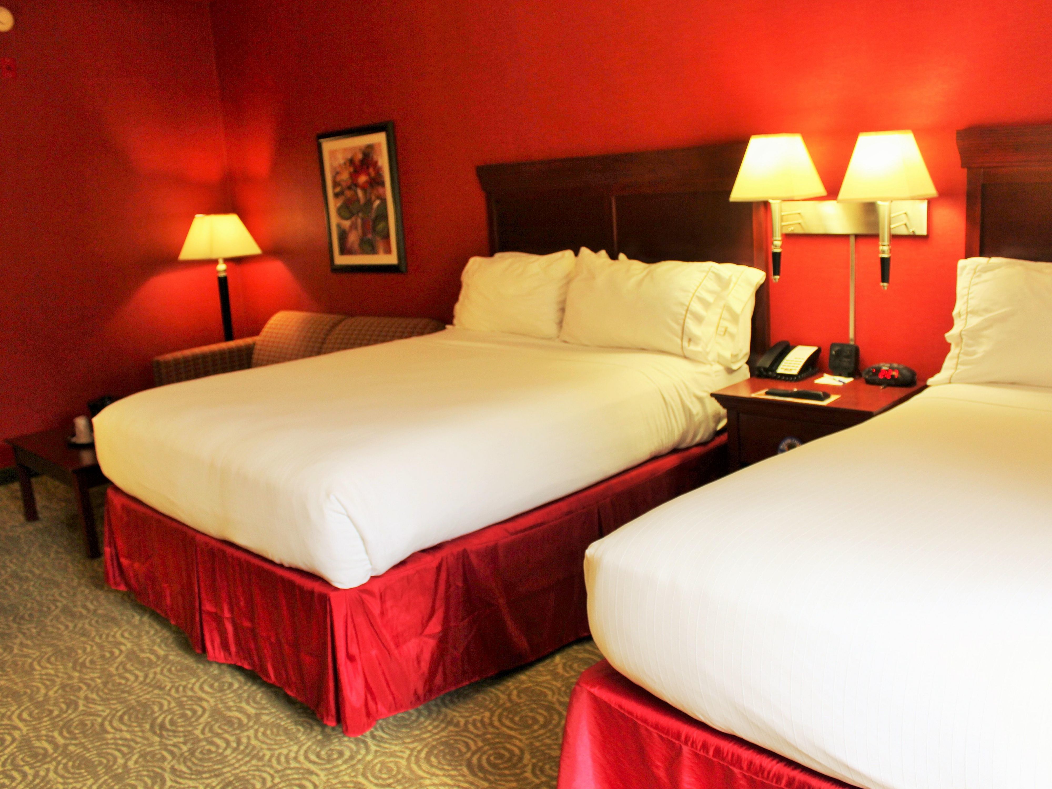 Holiday Inn Express & Suites Troy, an Ihg Hotel