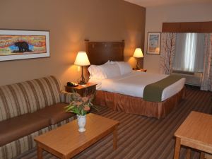 Holiday Inn Express & Suites Donegal