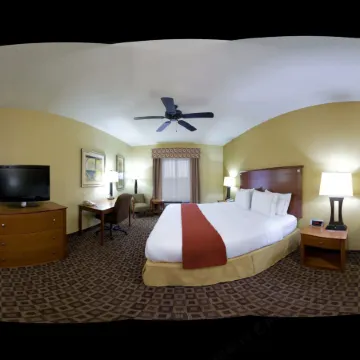 Holiday Inn Express MCCOMB by IHG