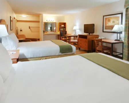 Holiday Inn Express WESTLEY NORTH- PATTERSON AREA by IHG Hoteles en Condado de Stanislaus