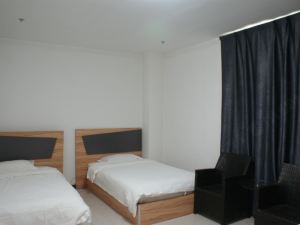 Shifang Apartment Hotel