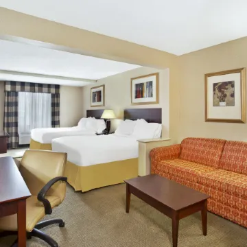 Holiday Inn Express & Suites BRADLEY AIRPORT by IHG