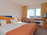 Holiday Inn Express Luzern - Neuenkirch Hotels in Eich