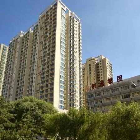 Holiday Dynasty Hotel