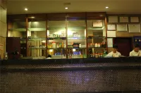 Qiongzhong Runfeng Business Hotel