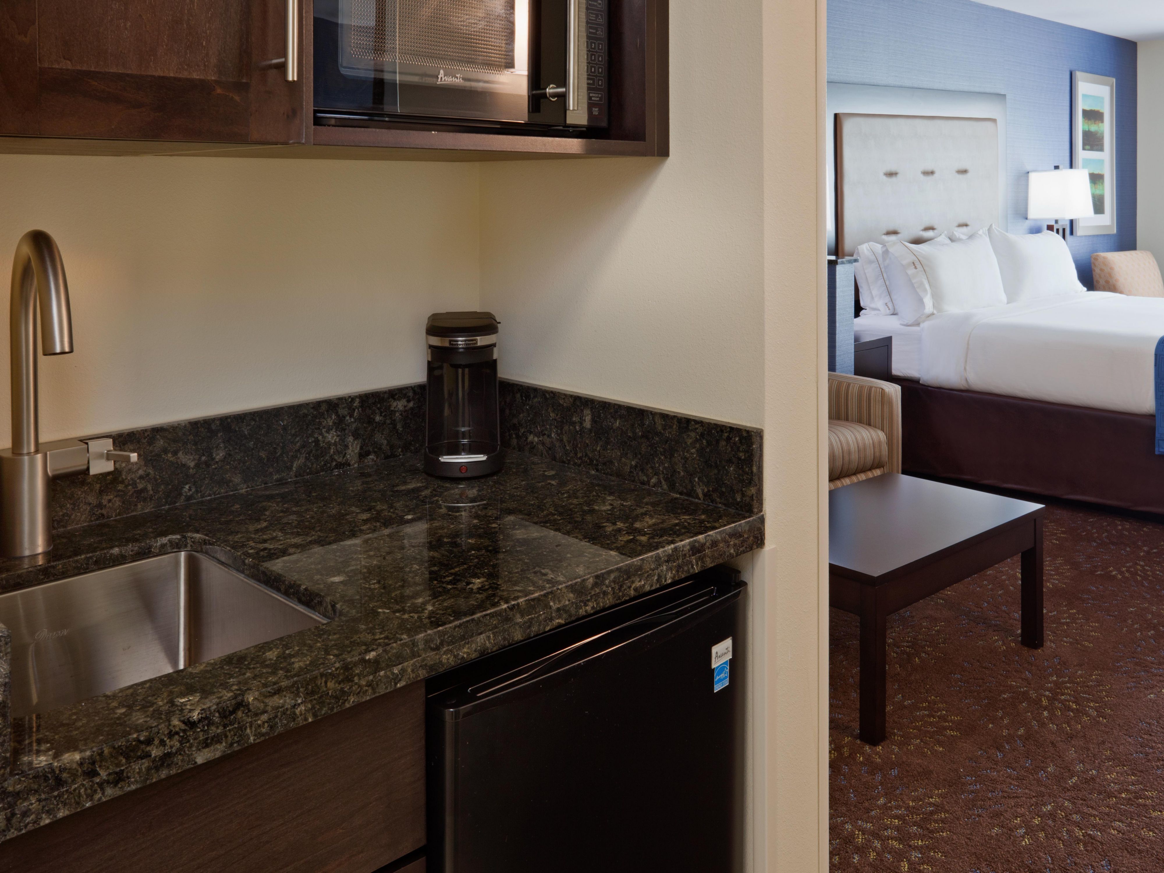 Holiday Inn Express & Suites Davenport, an Ihg Hotel