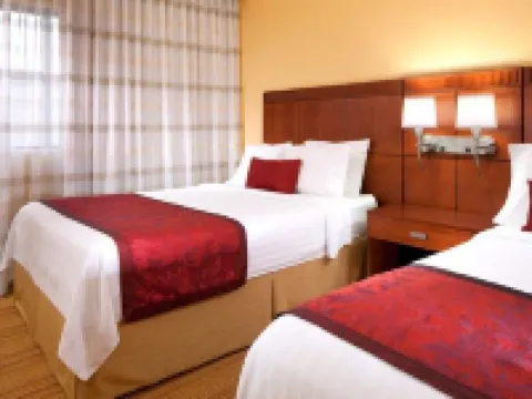 Courtyard Fairfax Fair Oaks Hotels in Sully