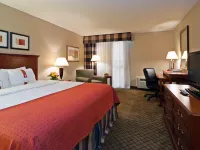Holiday Inn Dayton/Fairborn I-675 Hotel dekat Park University