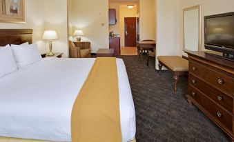 Holiday Inn Express & Suites Pearland