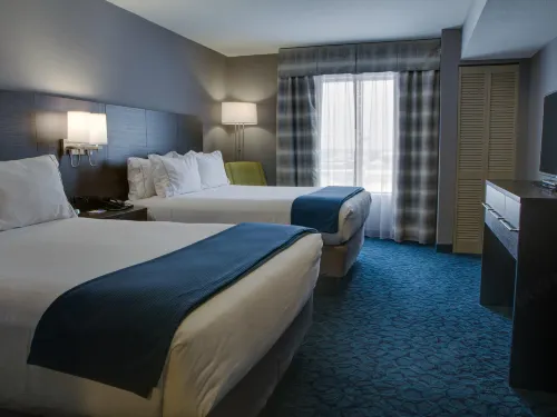 Holiday Inn Express & Suites Sidney Hotels in Shelby County
