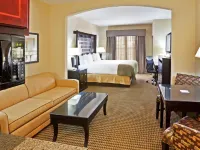 Holiday Inn Express & Suites Durant Hotels in Durant