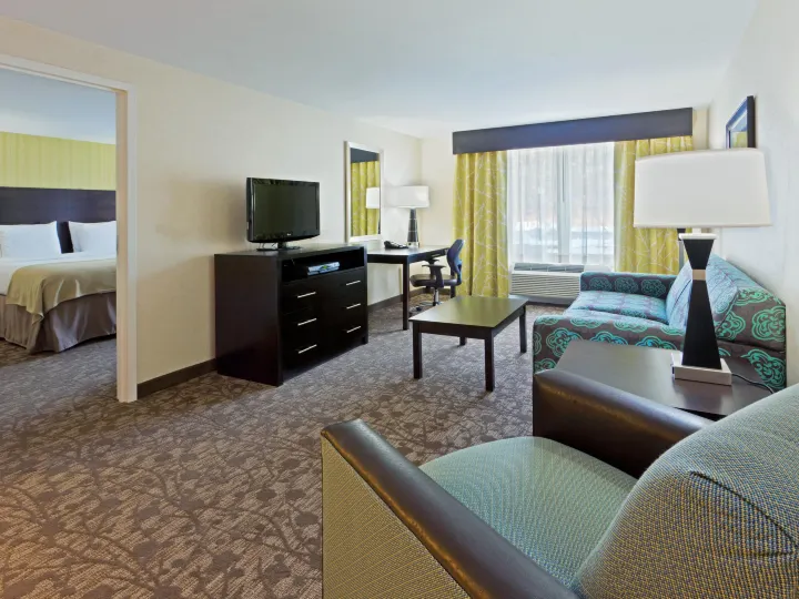 Holiday Inn Express Neptune