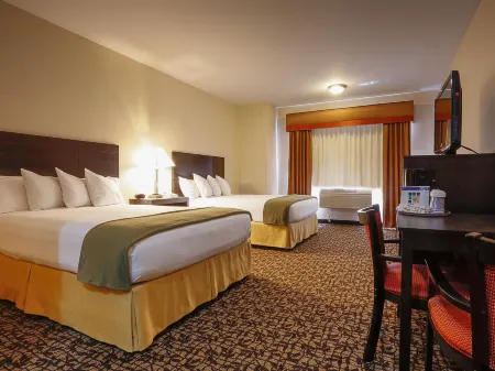 Holiday Inn Express OAKDALE by IHG