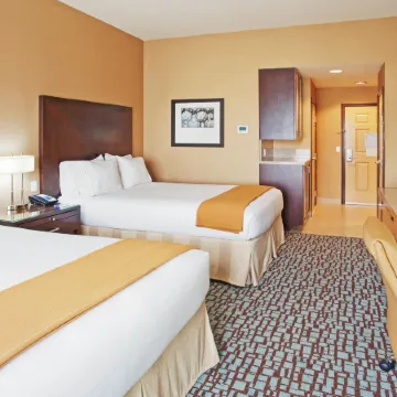 Holiday Inn Express & Suites SALINAS by IHG Отели в г. Салинас