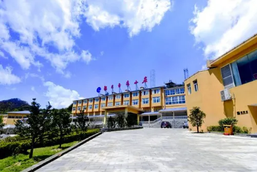 Yintian Yuquan Resort - Barer