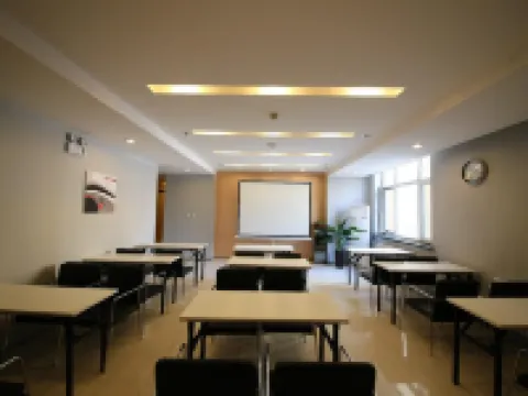 Jinjiang Inn (Tonghua Shengli Road) Hoteles en Tonghua