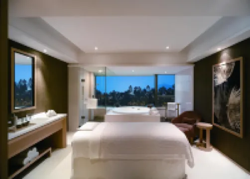 Hyatt Regency Hong Kong, Sha Tin