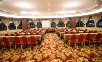 Oriental Hotel (Kaihua Linhu Road)