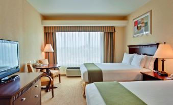 Holiday Inn Express & Suites Beaumont - Oak Valley