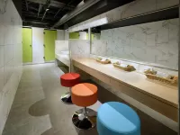Park City Inn & Hostel Yonghe Taipei Hotel in zona Stazione della metropolitana Dingxi
