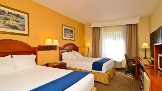 Holiday Inn Express & Suites Chattanooga (East Ridge)