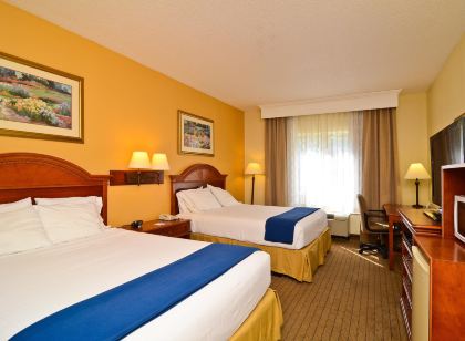 Holiday Inn Express & Suites Chattanooga (East Ridge)