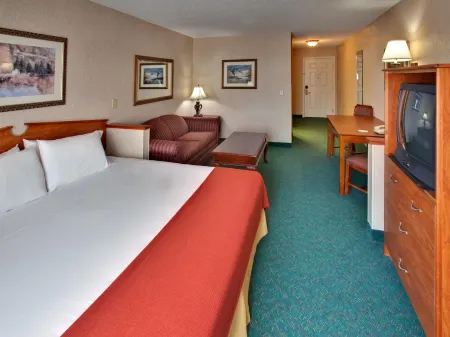 Holiday Inn Express & Suites Vermillion