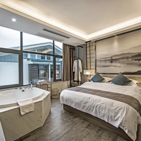 Wuyishan Yuejiuqu Hotel (Zhuyu Wharf) Отели рядом с достопримечательностью «Девять треугольных дрейфов»