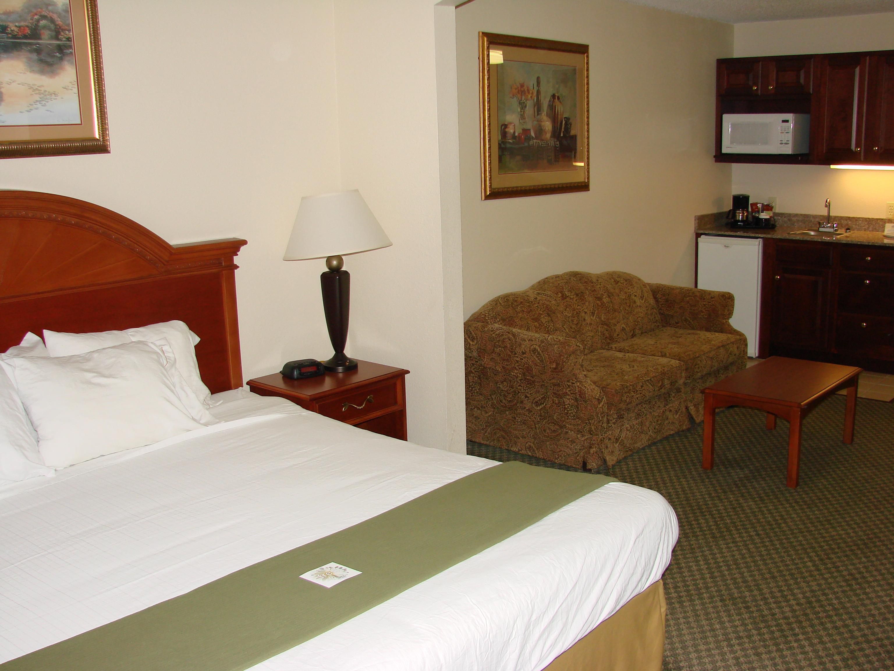 Holiday Inn Express Hotel & Suites Elkhart-South, an Ihg Hotel