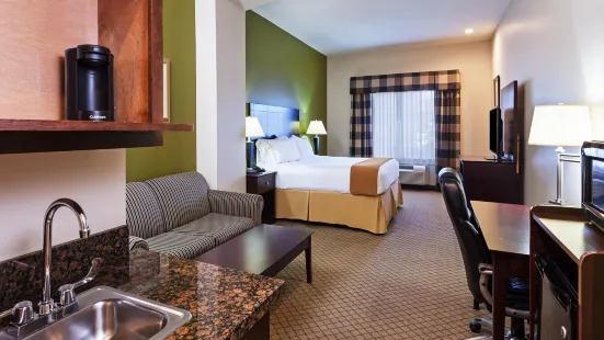 Holiday Inn Express & Suites Kilgore North