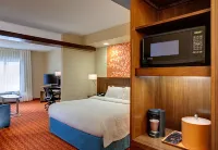Fairfield Inn & Suites Lethbridge Hotels in Coaldale