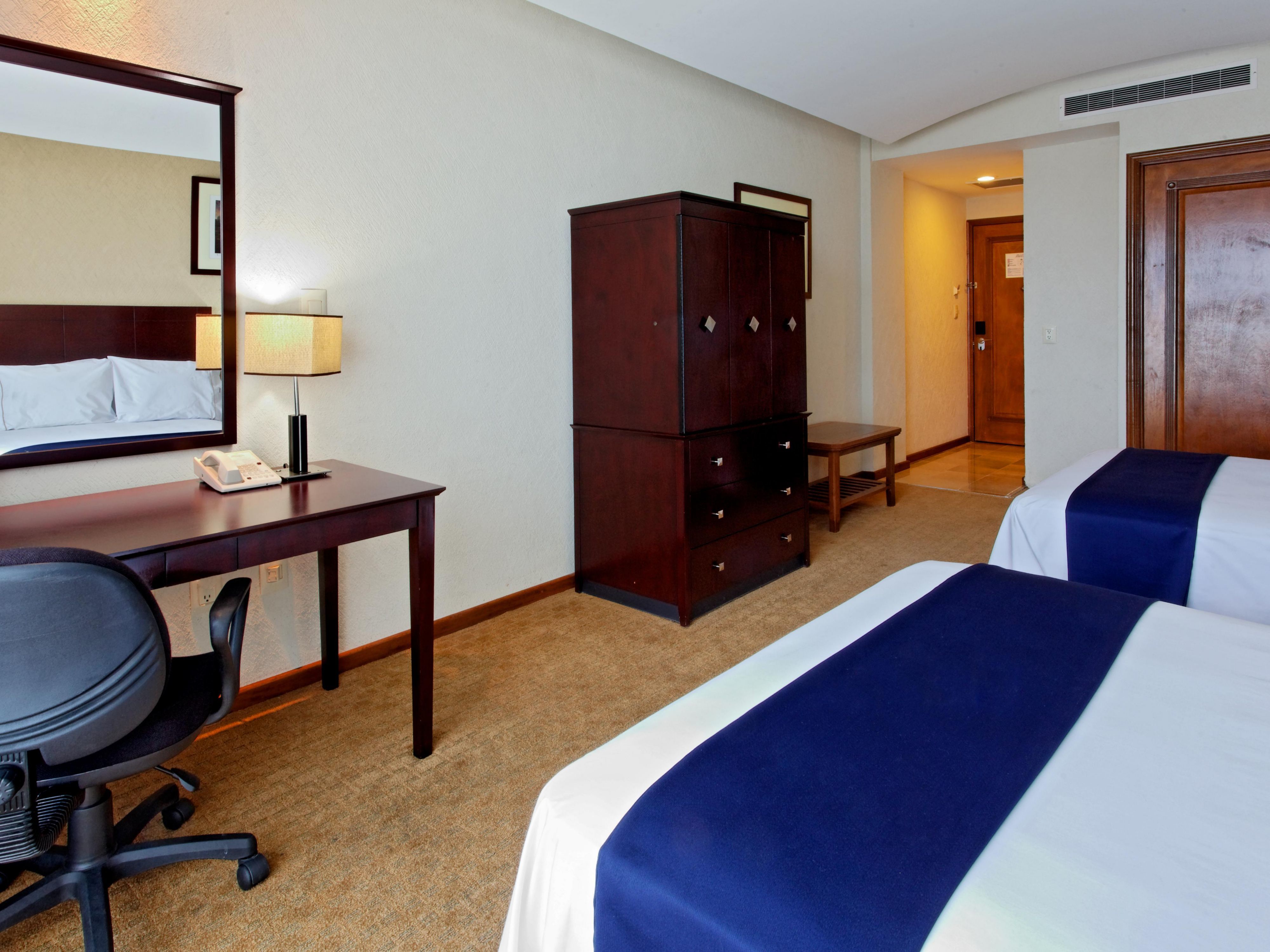 Holiday Inn Express Nuevo Laredo, an Ihg Hotel