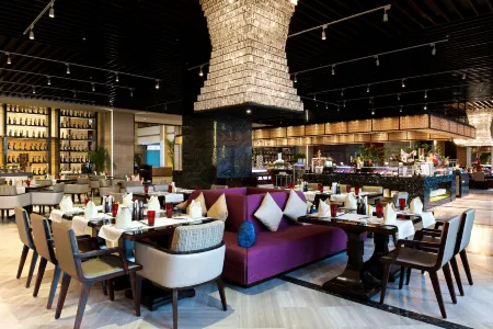 Wanda Realm Panjin Oriental Hotel