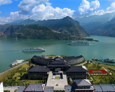 巫山江山紅葉兩江假日酒店 巫山酒店