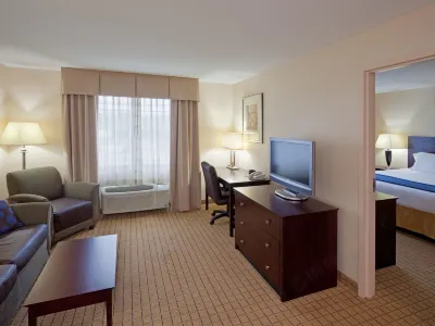 Holiday Inn Express & Suites Rochester Hôtels à : Rochester