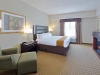 Holiday Inn Express & Suites OTTAWA AIRPORT by IHG