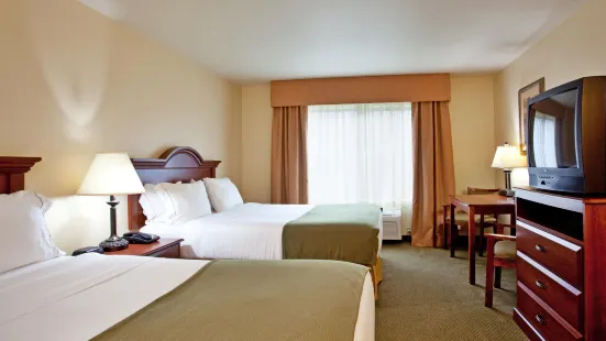 Holiday Inn Express & Suites Claypool Hill (Richlands Area)