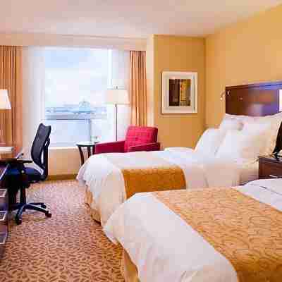 DoubleTree by Hilton Minneapolis Airport Rooms