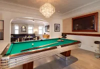 Hotel Seville Nomad, in the Unbound Collection by Hyatt