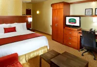 Courtyard Pittsburgh Airport Settlers Ridge Hotels in Robinson Township