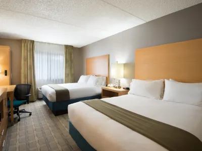 Holiday Inn Express & Suites Wheat Ridge-Denver West Các khách sạn ở Arvada