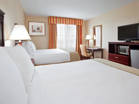 Holiday Inn Express Wixom Отели в г. Уиксом
